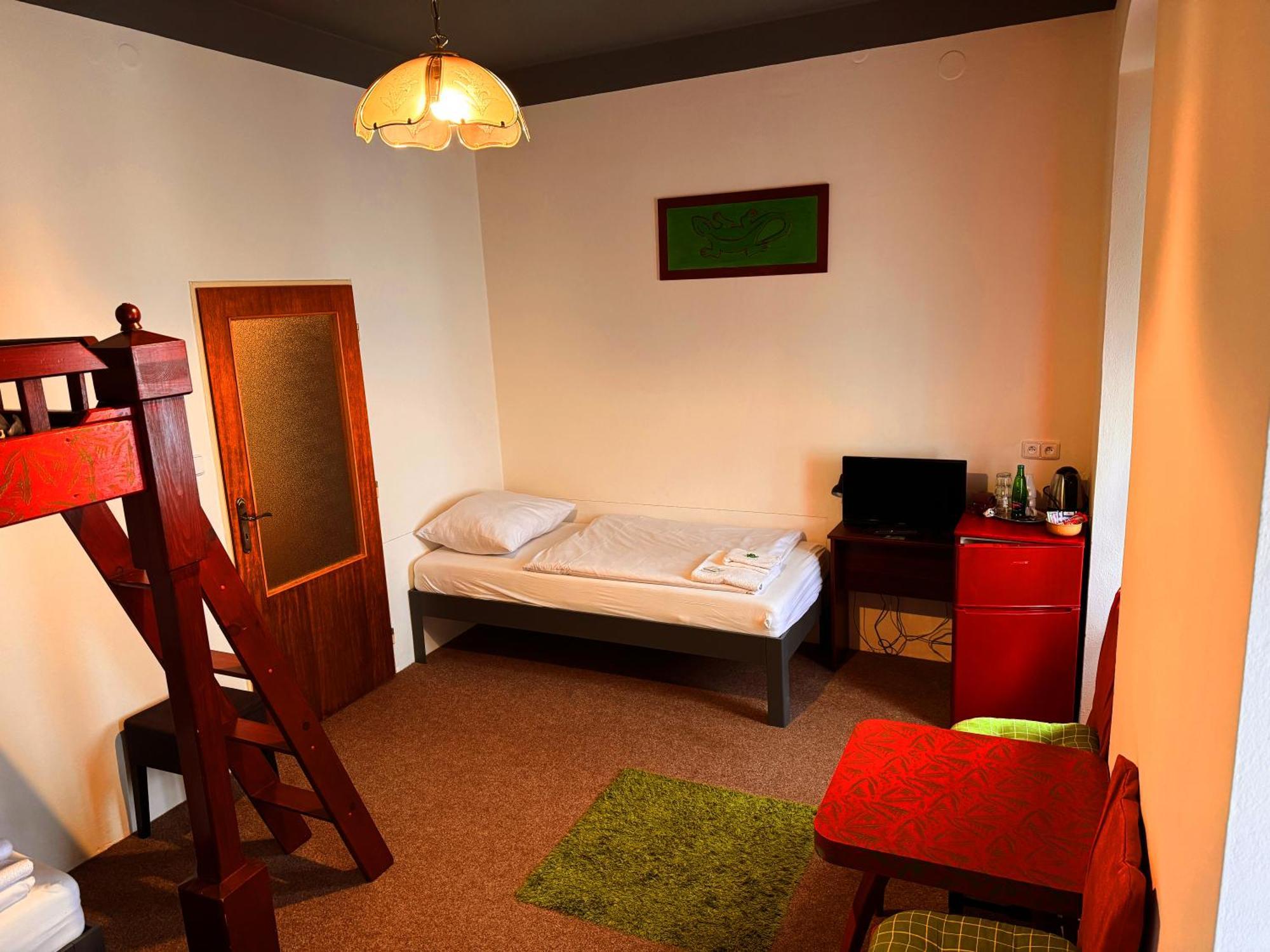 Pension Alfa & Whisky Pub Tabor Bagian luar foto